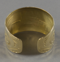 Haida%20artist%2C%20%3Cb%3E%3Ci%3E%20Formline%20Bracelet%3C%2Fi%3E%3C%2Fb%3E%2C%201978%2C%20gold%2C%20The%20Elizabeth%20Cole%20Butler%20Collection%2C%20no%20known%20copyright%20restrictions%2C%202012.92.149
